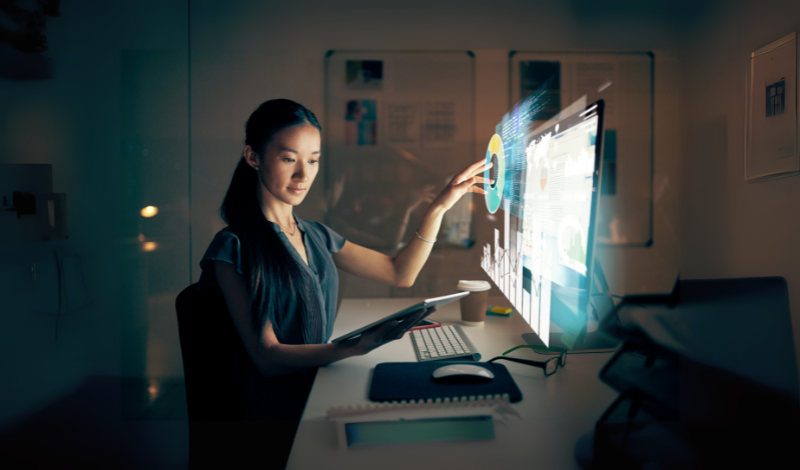 girl create Custom Software in this image