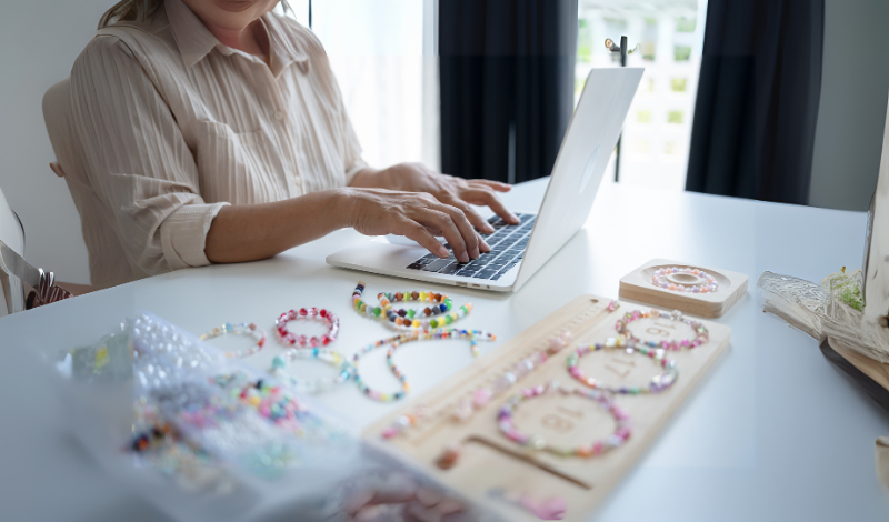 girl working on eCommerce store image